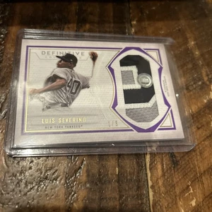 2019 Topps Definitive Collection Jumbo Relic Purple Luis Severino #d 1/5!! - Picture 1 of 3
