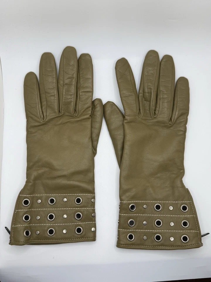 Guantes de cuero verde oliva tachonados Renee’s New York cremallera regalo de invierno para ella Foto 1 de 4