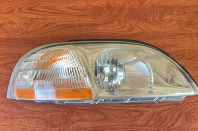 For Ford Windstar Headlight Assembly 2001 2002 2003 Passenger Side DOT TYC - Image 1 of 4