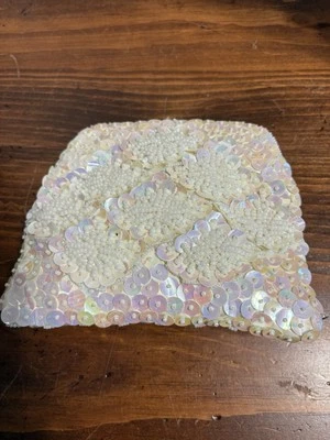 Bolso sin asas blanco noche novia graduación lentejuelas cuentas satinado formal cadena dorada 7x6 Foto 1 de 4