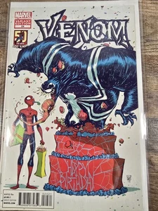Venom #24 (2012) NM-VF+ Skottie Young Variant Cover Rare 50 Years Of Spider-Man - Picture 1 of 10