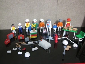 Playmobil Medical Hospital Dentist Misc Lot Figures Pieces & Accessories - Picture 1 of 15