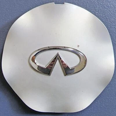 Tapa central plateada Infiniti FX/Q45 # 73677 2003-2005 OEM # 40315CG010 USADA Foto 1 de 4