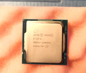 Intel Xeon E-2378 Processor Prozessor CPU 8-Core 2.60GHz~4.8GHz LGA-1200 TDP-65W - Bild 1 von 4