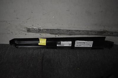 Mercedes Benz G65 AMG 2016-2018 base ventana exterior pilar lado derecho fabricante de equipos originales Foto 1 de 4