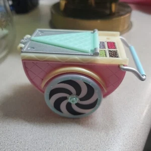 LOL Surprise BON BON Set Mobili Serie 2 Carrello Gelato Pop Up - Foto 1 di 7