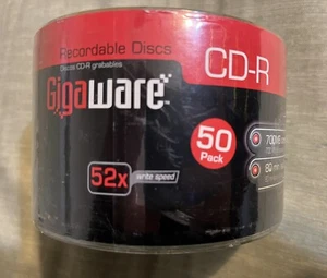 Gigaware ~ 50 Pack CD-R Recordable Discs ~ 700MB ~ 80 Minutes ~ 52x ~ New/Sealed - Afbeelding 1 van 7