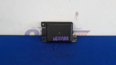 17 CADILLAC ESCALADE BLIND SPOT CONTROL MODULE LEFT DRIVER 23405898 - Image 1 of 4
