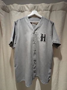 Hollister Button Up Shirt Herren Baseball schwarz LA Nadelstreifen Trikot Logo Größe Lrg - Bild 1 von 5