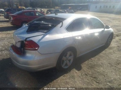 Driver Door Handle Exterior Assembly Front Fits 12-21 PASSAT 4658803 Foto 1 de 4