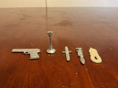 Juego de Mesa Clue Parker Brothers Lote de 5 Armas Repuestos Años 70’s Foto 1 de 3