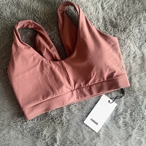 Gymshark X Whitney Simmons Sports Bra in Pink Haze Size Small New With Tags - Picture 1 of 5