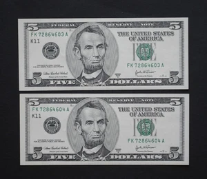 Two 2003 A  $5/Dallas/Federal Reserve Notes/uncirculated/F-1991K/in sequence - Picture 1 of 18
