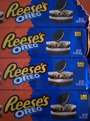 Reese's OREO KING SIZE 4 Milk Chocolate & White Creme Peanut Butter Cups 1pk - Image 1 of 2