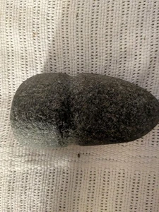 Artefacto indio grande 5 lb cabeza de hacha de piedra acanalada completa puntas de flecha 6" X 3,5" X 3,5" - Imagen 1 de 11