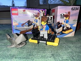 1992 LEGO Pirates Renegade's Raft (6234) 100% Complete w/ Box & Instructions
