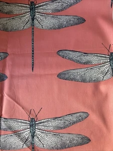REMANENTE Arlequín Demoiselle Tela Coral 1,86 metros de largo x 140 cm de ancho - Imagen 1 de 2