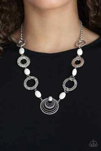 Paparazzi "Zen Trend" Tribal Inspired Silver Disc & White Crackle Bead Necklace - Picture 1 of 2