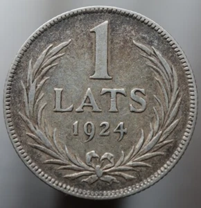 1 Lats 1924 - Latvia KM #7 silver coin - "R750" - Picture 1 of 4