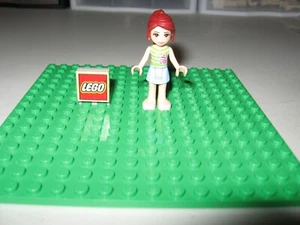 LEGO MINIFIGURE FROM FRIENDS MIA 2013 APPEARED IN ONLY 1 SET - Picture 1 of 3
