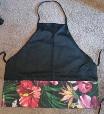 KNG APRON Black with Beautiful Large Flowers Adult / Plus Size - Image 1 of 3