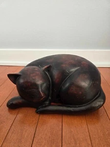 Folk Art Cat - Large and Heavy Vintage Wooden Statue/Figure of a Sleeping Cat - Picture 1 of 19