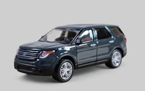 2015 FORD EXPLORER Diorama Collectible DieCast Model SUV 1:64 Gray LOOSE - Picture 1 of 8