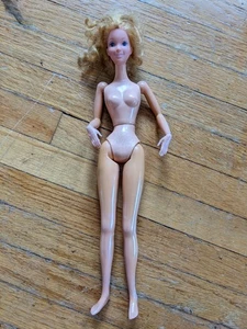Muñeca adolescente Mattel años 70 Starr rubia desnuda Barbie amiga 1979 como está para roble - Imagen 1 de 3