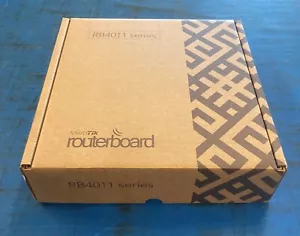 MikroTik RB4011IGS5HACQ2HNDIN-US Standalone Router (NEW IN BOX) - Picture 1 of 3