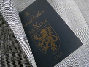 Tailored Never worn Brooks Brothers 1818 Saxxon Regent Prince of Wales suit 44 R