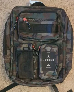 NEW JORDAN HESI BACKPACK LIMITED EDITION 22L BACKPACK GREEN CAMO MA0838-650 RARE - Picture 1 of 3