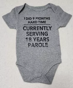 Circo ~ T-Shirt Ragazzo 1 Pz Novità ~ 6-9 Mo ~ Grigio. - Foto 1 di 6