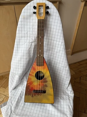 Near Mint Condition Magic Fluke  Tenor Ukulele  - Image 1 of 4