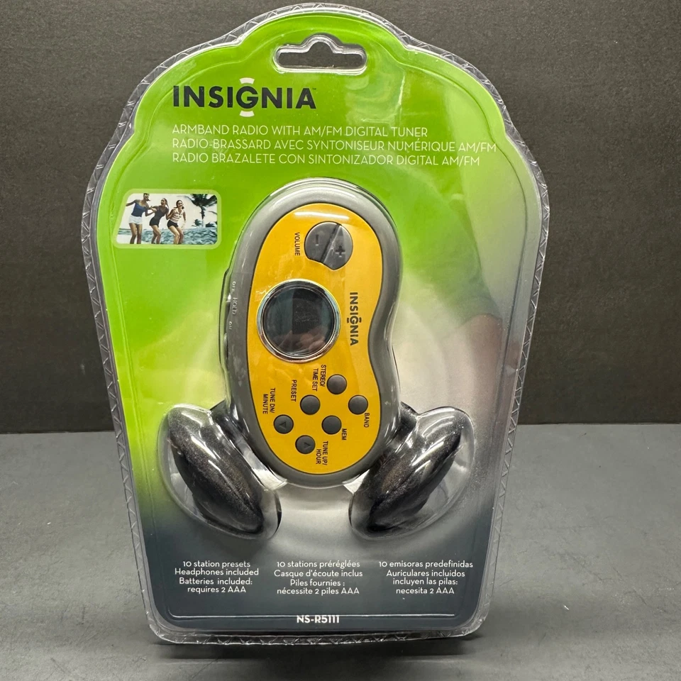 NEW SEALED Insignia NS-R5111 Armband Radio Portable AM FM Stereo Jog Run Vintage - Image 1 of 4