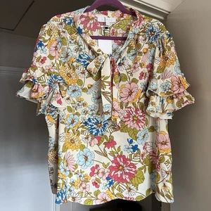 La Rochelle Bianca Floral Tie Neck Blouse Curve 1X Plus Size by Sugarlips - Picture 1 of 16