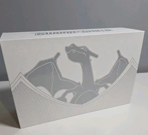Pokemon Charizard Ultra Premium Collection Box With guide -No Packs/Promos - Picture 1 of 9