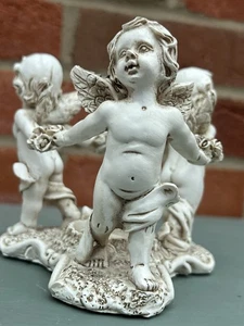 Stunning Three Cherub Tea Light Holder - Picture 1 of 10
