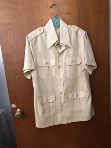 Vintage 1970s Orbach's Short Sleeve Safari Jacket Polyester Blend, Size Medium - Picture 1 of 10