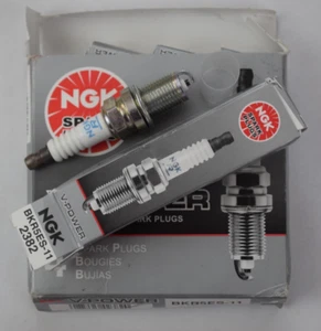 4 Pack of Genuine NGK V-Power Spark Plugs - 2382 / BKR5ES-11 - New - Bild 1 von 1