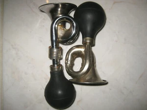 VINTAGE CONDOR MOPED BICYCLE BIKE HORN HORNS SET PUCH SCHWINN - Picture 1 of 4