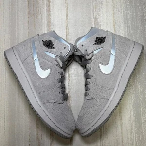 Nike Air Jordan 1 Zoom Air CMFT Metallic Silver UK 2.5 - Picture 1 of 7