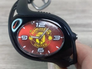 Nike Triax Blaze Analog Manchester United Fußball Club Uhr WK0008  - Bild 1 von 10
