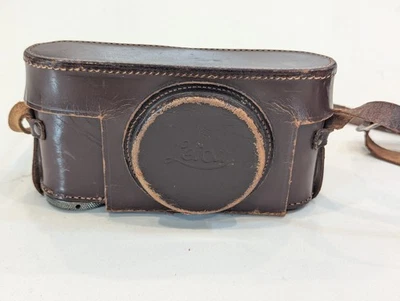 Leica Brown Leather Camera Case w/ Strap by E. Leitz, Wetzlar Germany  - Image 1 of 4