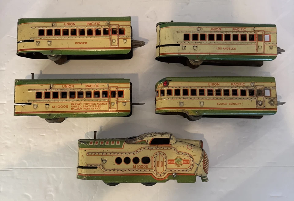 MARX Locomotive And 4 Passenger Cars M10005 O Gauge Vintage 1950’s Train - Image 1 of 4