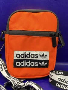 small adidas shoulder bag - Picture 1 of 24