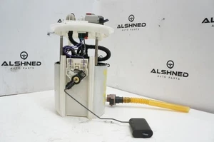 2016-2021 Jeep Grand Cherokee 3.6L Fuel Pump Assembly 68250900AA OEM - Picture 1 of 6