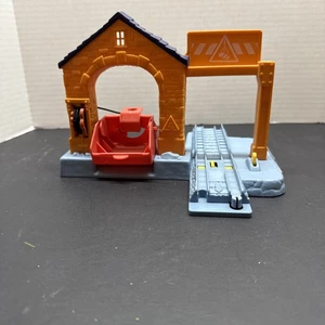 Thomas And Friends - Picture 1 of 3