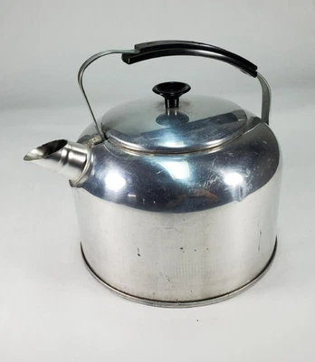 Vintage Mirro Aluminum Tea Pot Kettle Black Handle Manitowoc 9"x 9" - Image 1 of 4