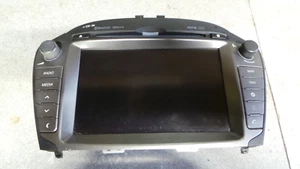 2015 HYUNDAI IX35 MP3 CD-RADIO SAT NAV SCREEN DISPLAY BLUETOOTH 965602Y500TAN - Picture 1 of 10