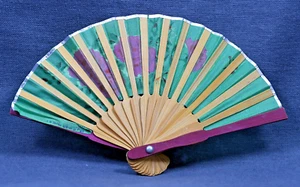Vintage Japanese Handheld Wooden Paper Folding Fan with Flower Motif - Picture 1 of 3